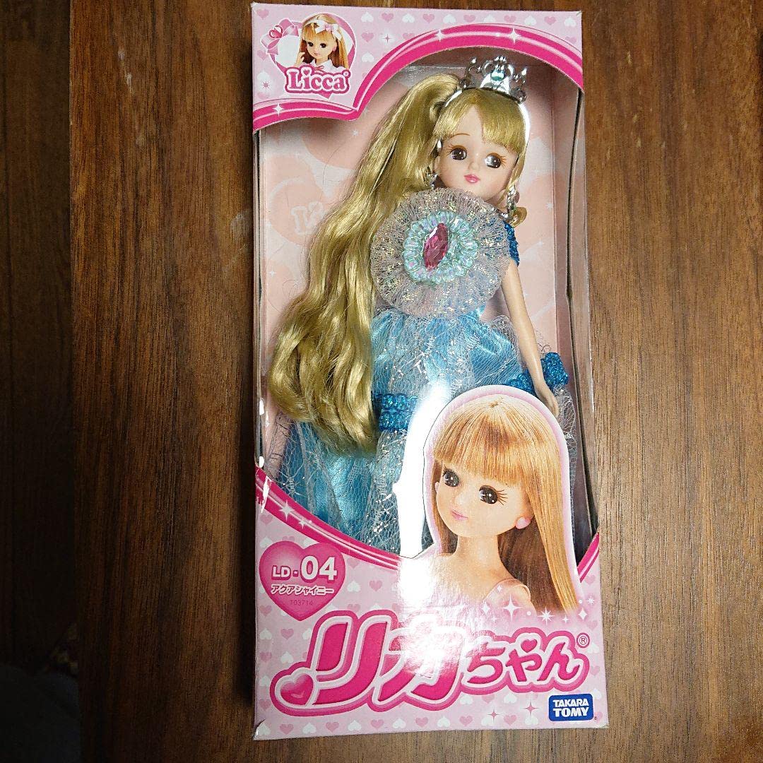 大特価★レア！ドレス2着付き！リカちゃん アクアシャイニー ドレス2着付き Amazon.co.jp: 大特価レア！2着付き！リカちゃん アクア